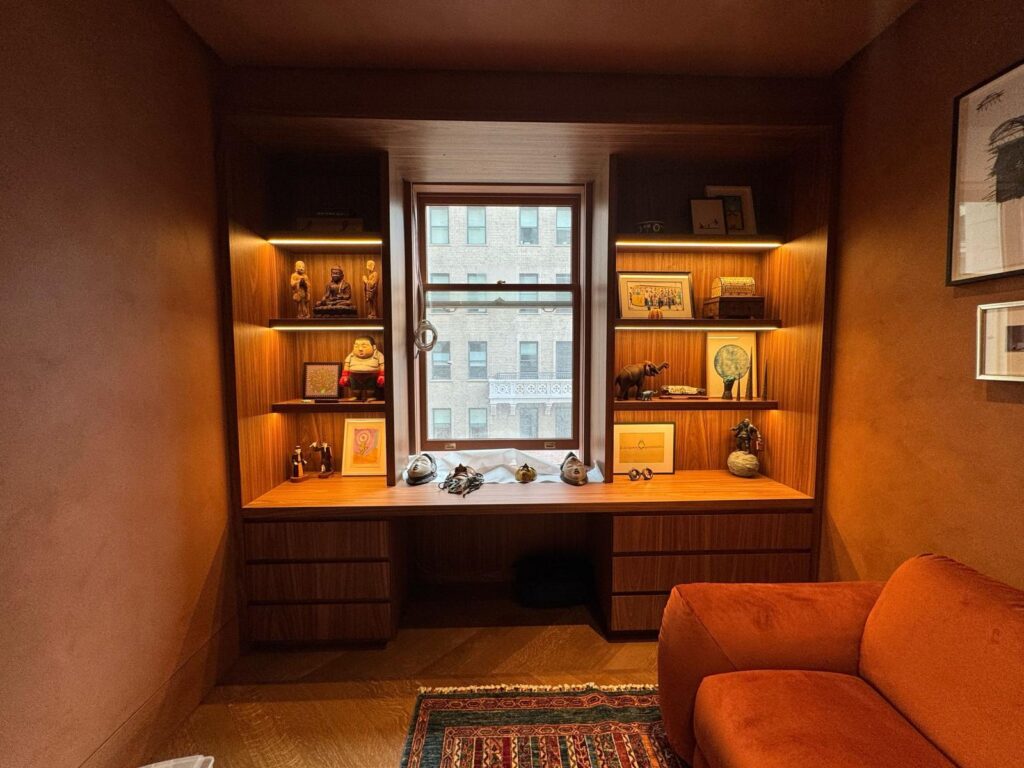 custom millwork home office desk with side shelves