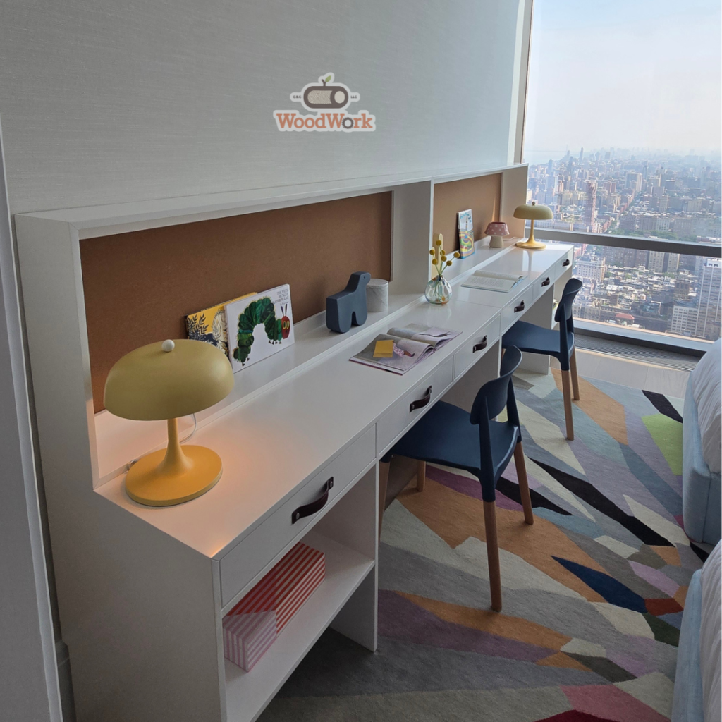 Kids Desk WoodWork